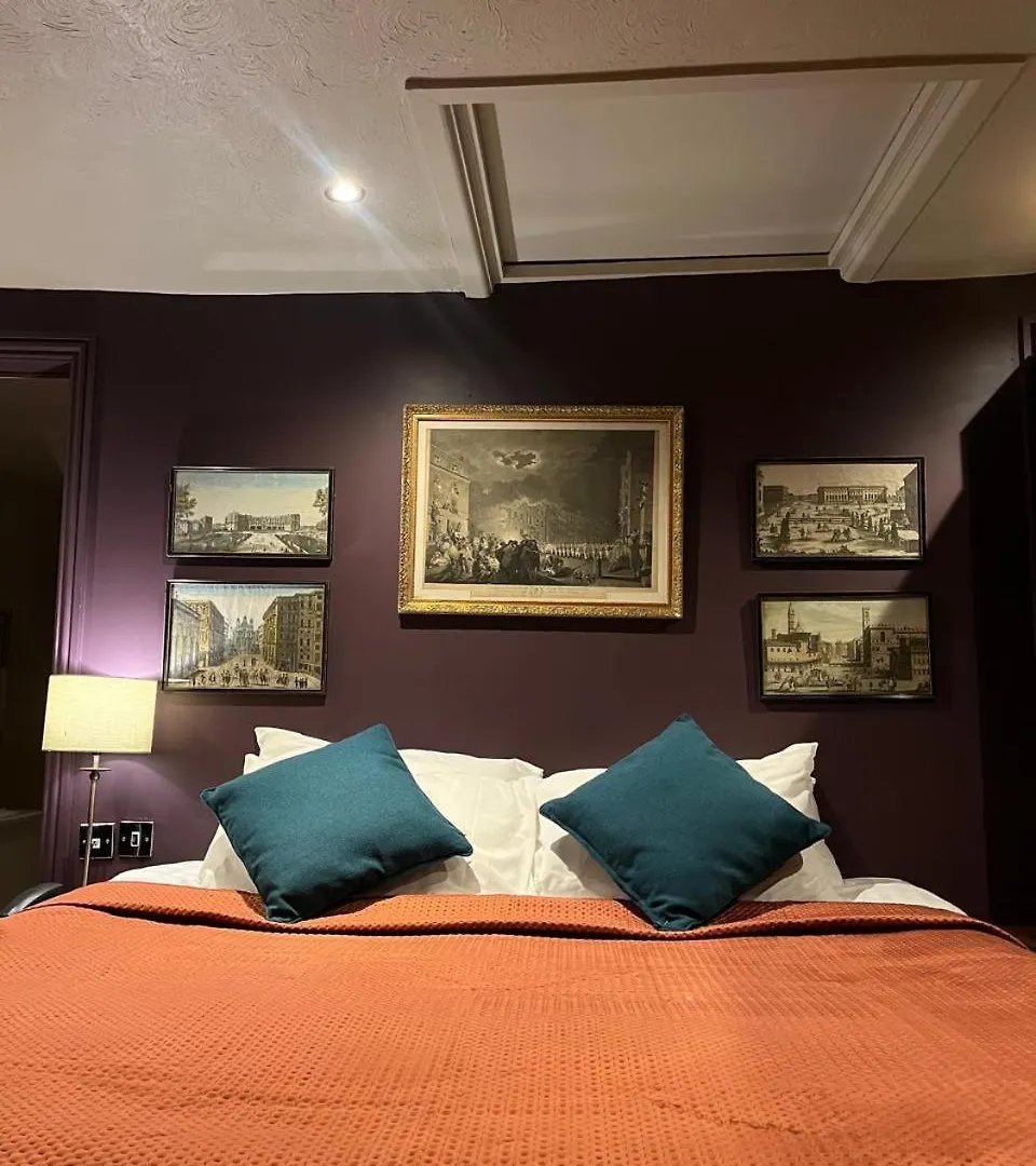 Queens Court Hotel Exeter