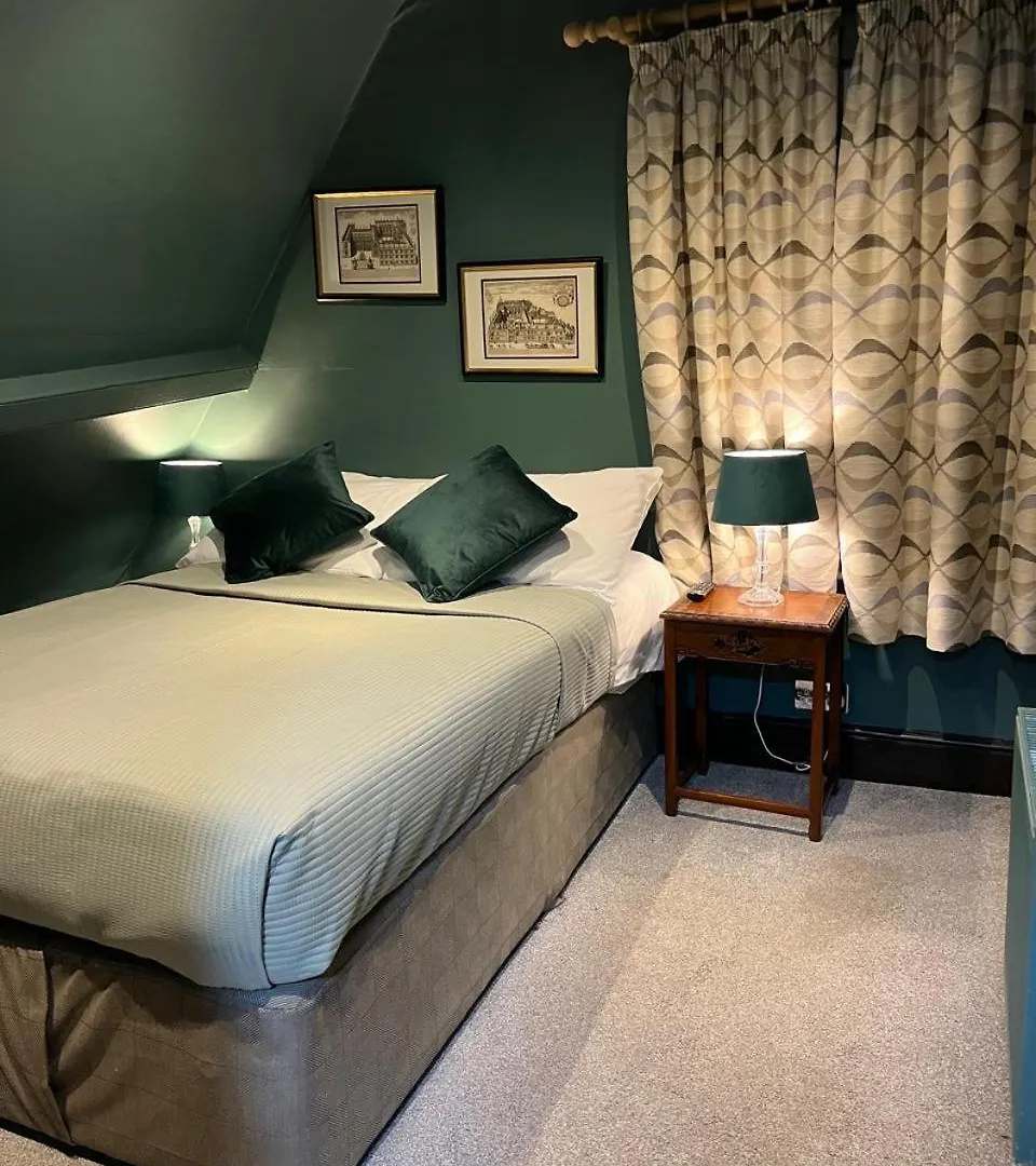 Queens Court Hotel Exeter